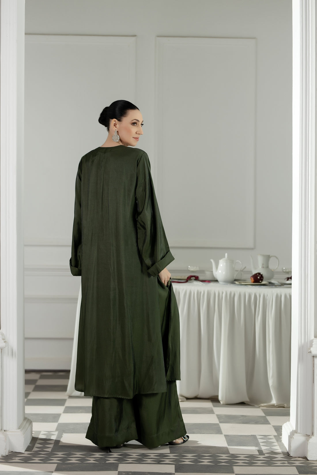 Purple Haze | Suraya Edit | Elegant in Olive