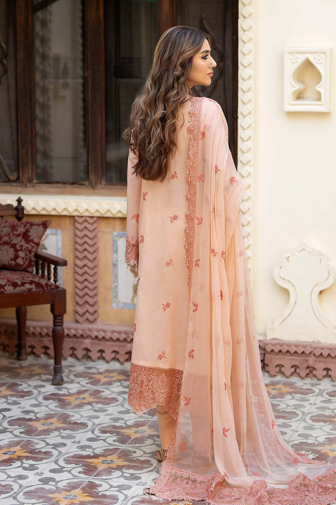 Raeesa Premium | Pankh Luxury Lawn | P -06