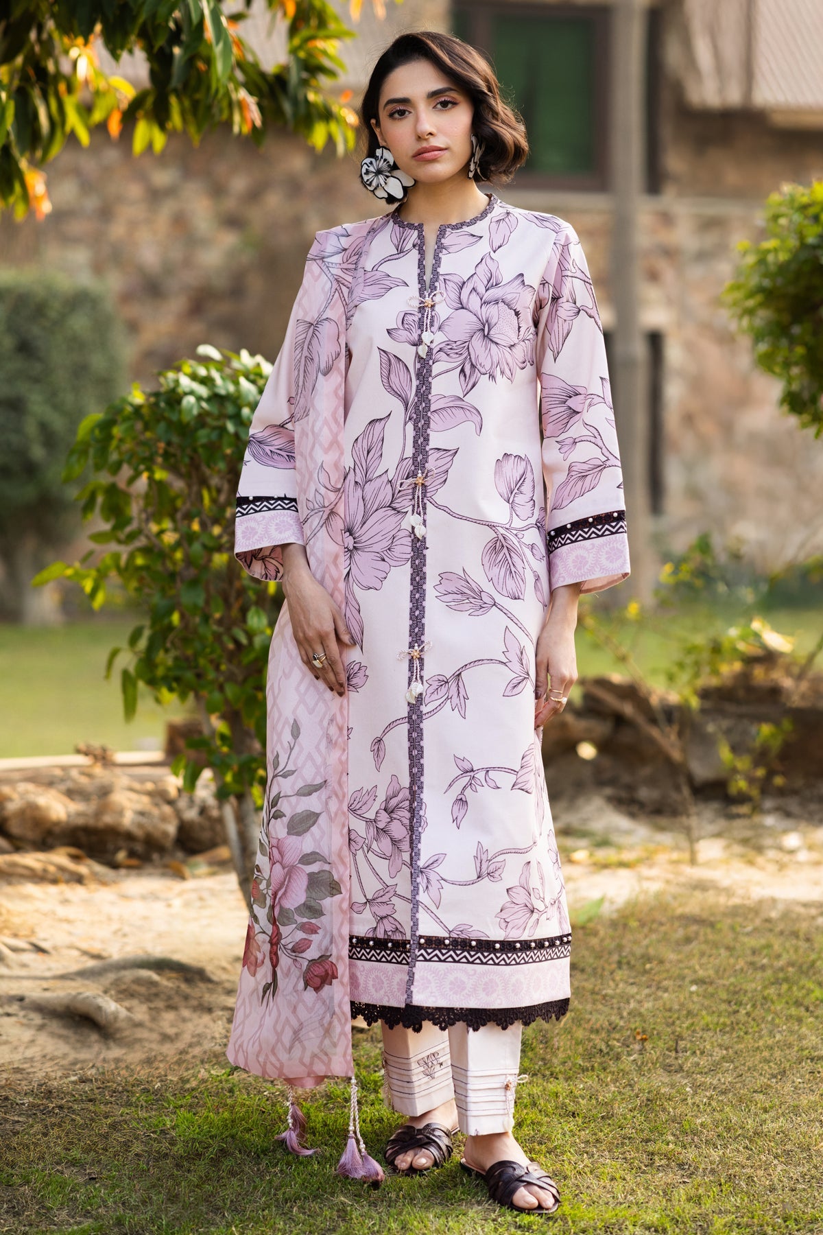 Alizeh | Sheen Lawn Prints 25 | AF-PL-6036-Rafaello