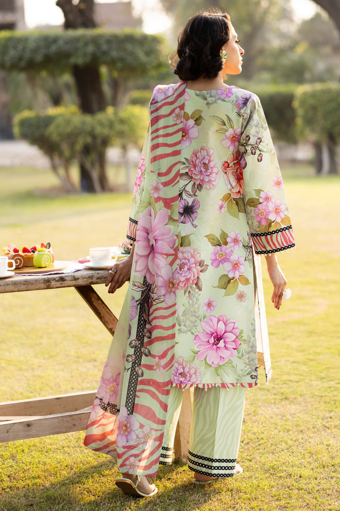 Alizeh | Sheen Lawn Prints 25 | AF-PL-6034-Cleo