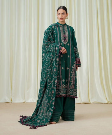 Sapphire | Fall Winter 25 |  3 Piece - Embroidered Cotton Karandi Suit 0U3PESD25V81