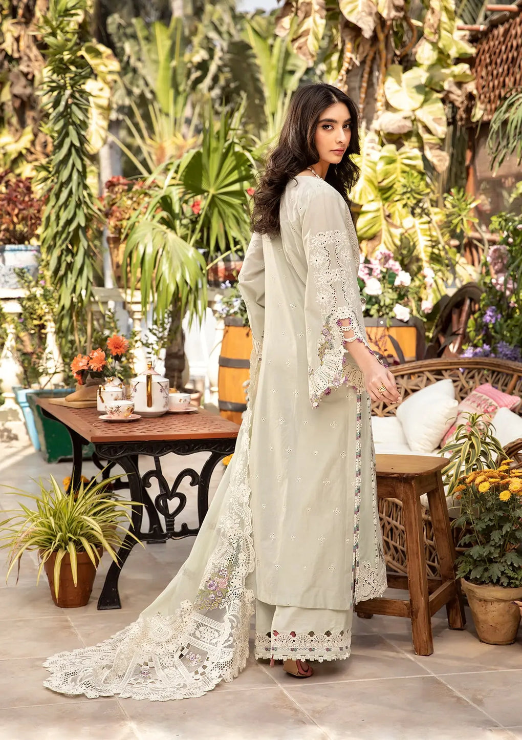 Elaf Premium | Luxury Lawn 25 | ELM-1B SANAA