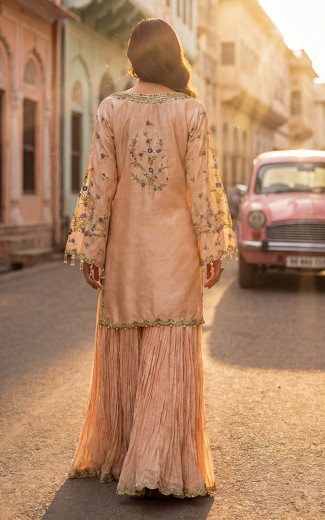 Threads and Motifs | Eid Edit 26 | 10402