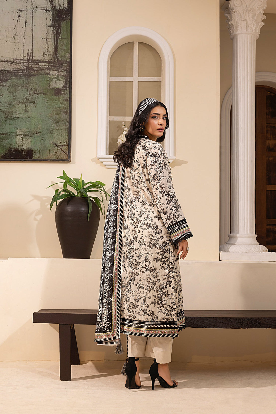 LSM | Embroidered and Printed Lawn | LG-MM-0248