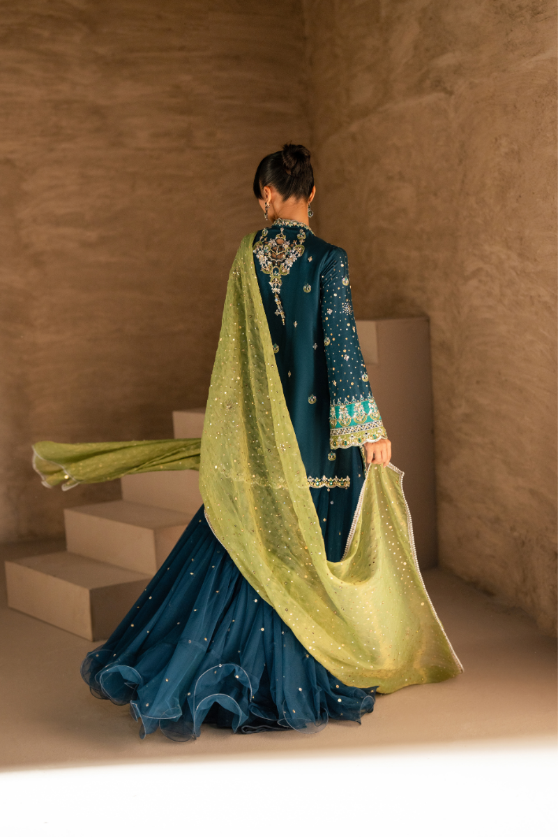 Sana Abbas | Zalea Formals | MEHR