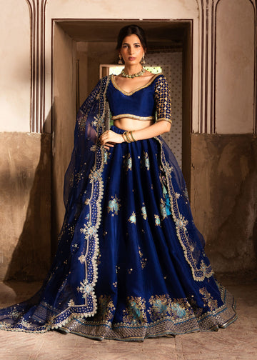 Sadaf Fawad Khan | Zeenat Formals 26 | Malaika