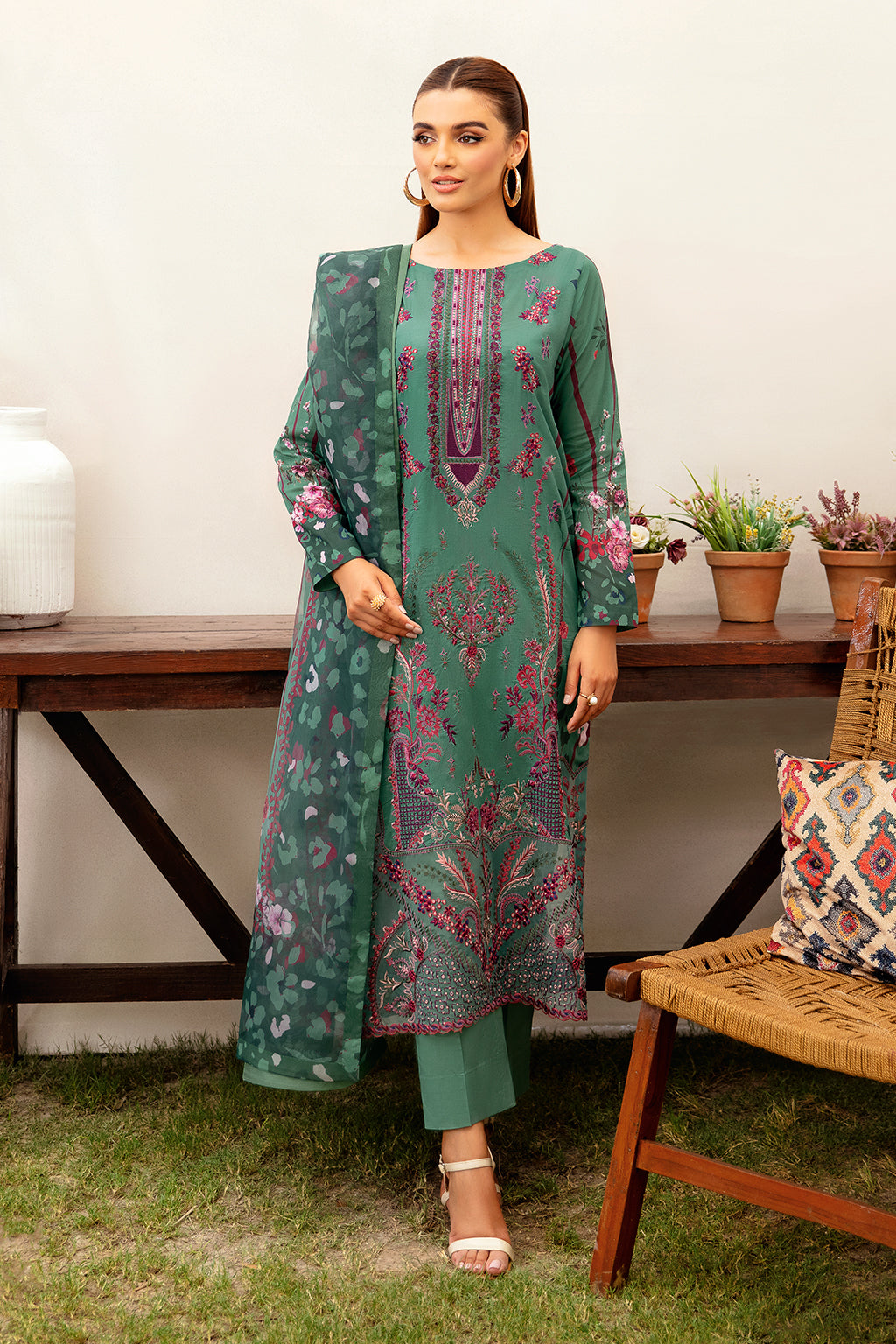 Ramsha | Luxury Lawn 24 | L-1202