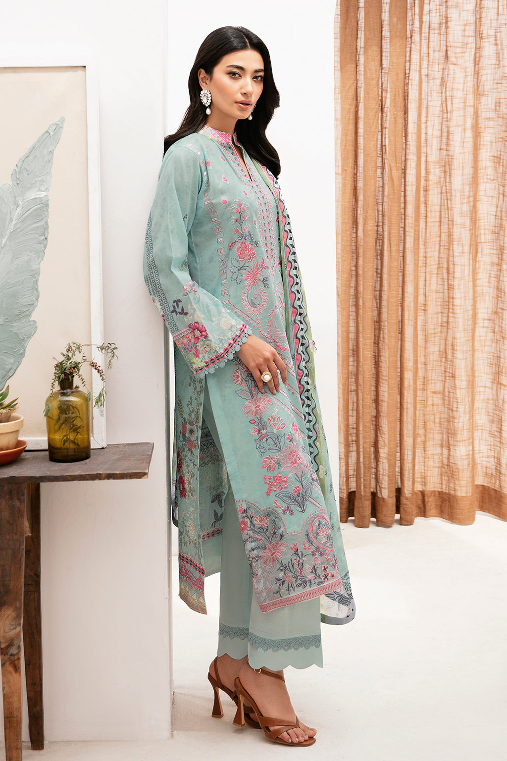 Ramsha | Mashaal Luxury Lawn | L-1110 - Pakistani Clothes for women, in United Kingdom and United States