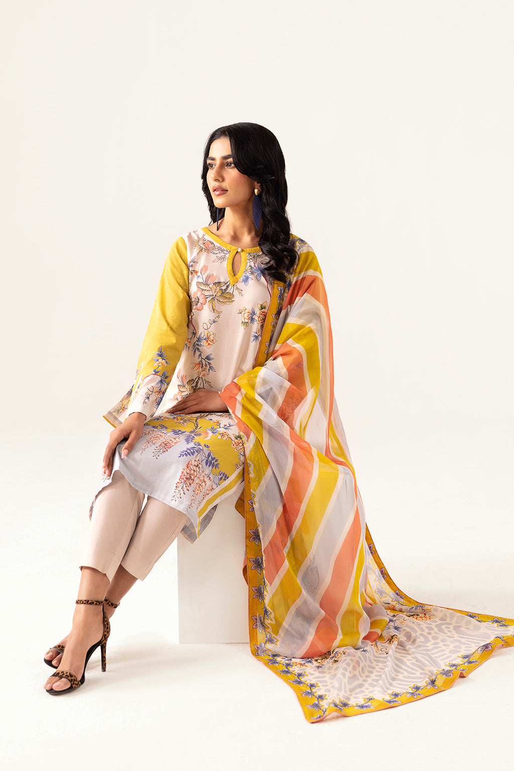 Ramsha | Pinted Lawn | RP-111 - Pakistani Clothes for women, in United Kingdom and United States