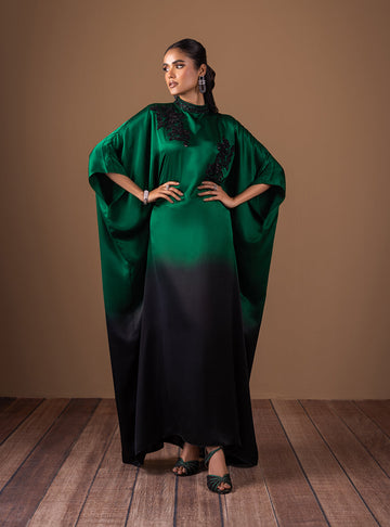 Zainab Chottani | Semi Formals | EMERALD FLAME