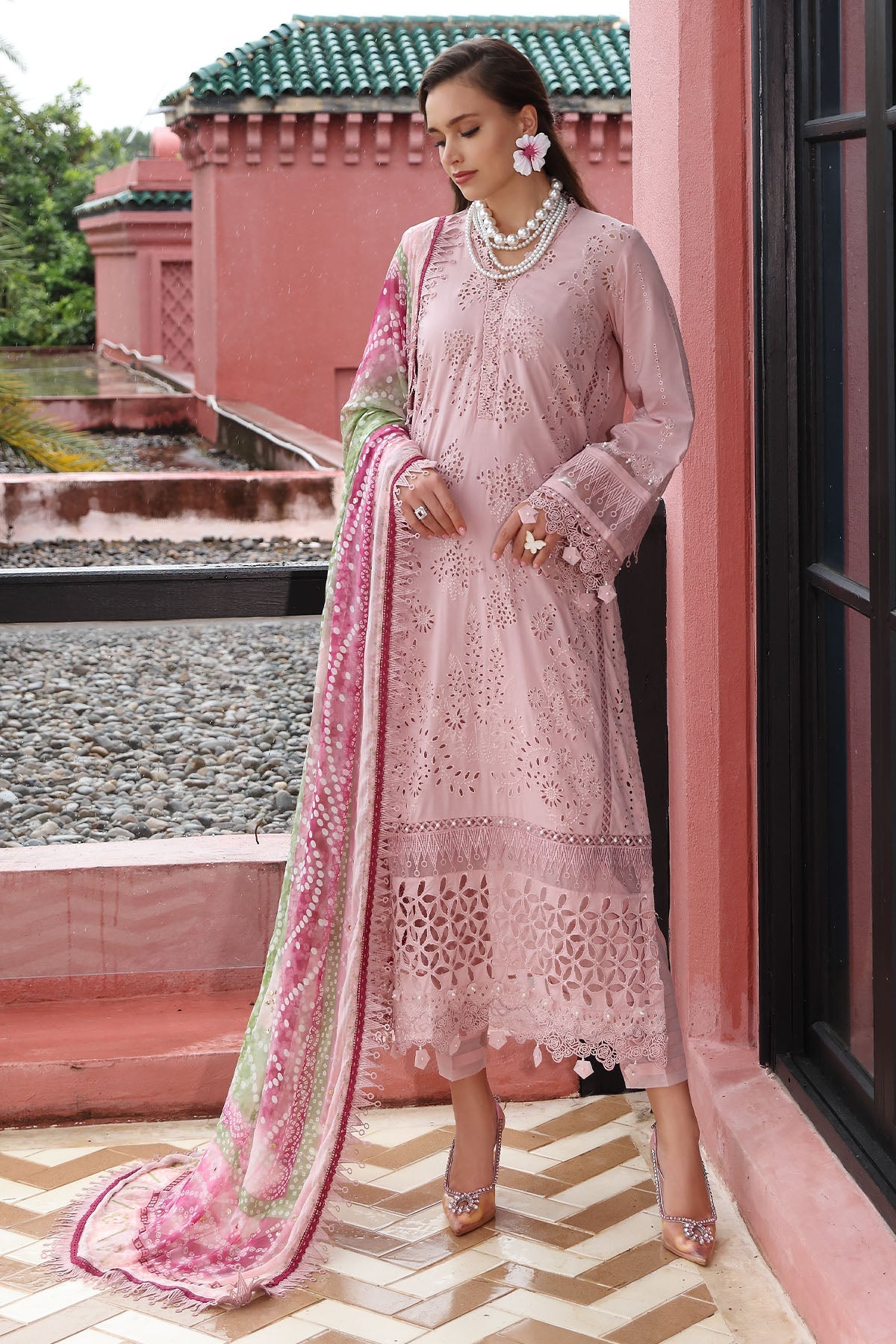 Nureh | Bazaar Lawn 25 | NE-106