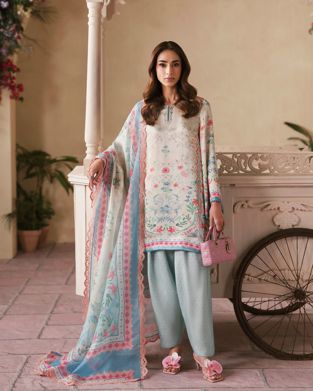 pakistani short shirt dresses Farshi Shalwar and short shirt | Trendy Dress | Short Shirt with Shalwar |  Latest Dress Ideas | Latest Shalwar Design | Latest Kameez Design | Eastern  Wear