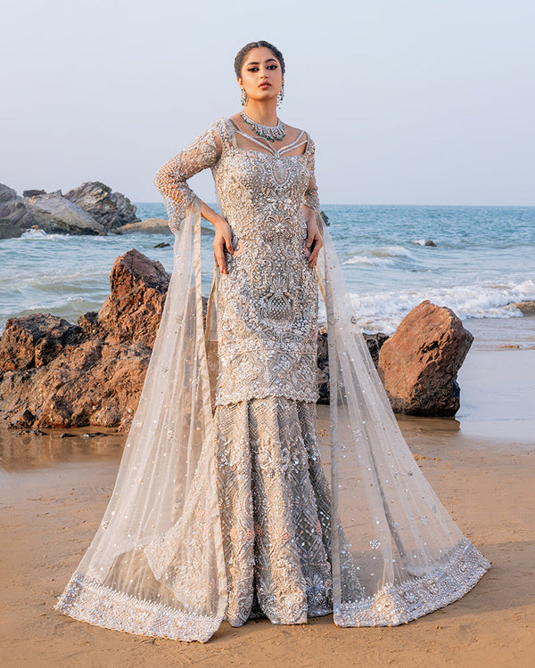 Ain | Aroosh Bridal Couture 24 | AIRA