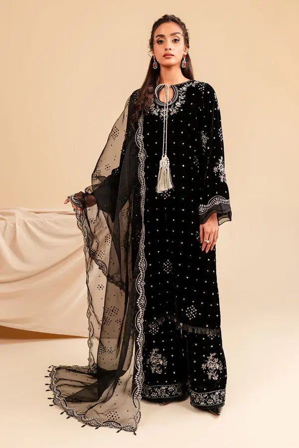 Nureh | Shades of Winter | Sheesh - Hoorain Designer Wear - Pakistani Ladies Branded Stitched Clothes in United Kingdom, United states, CA and Australia