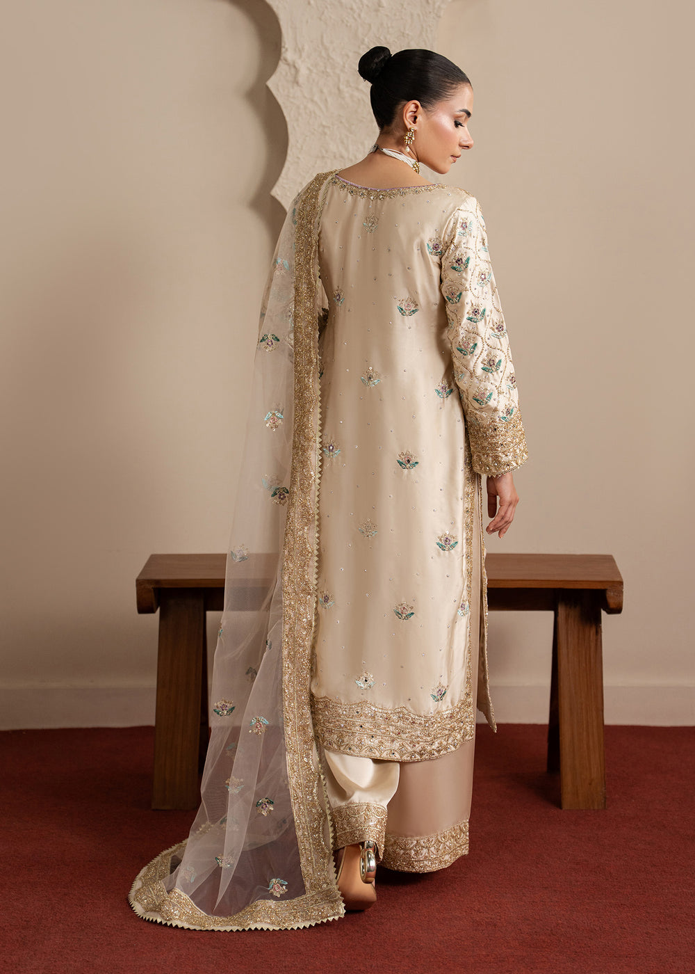 Haseens | Sakhiyan Formals | Pariha