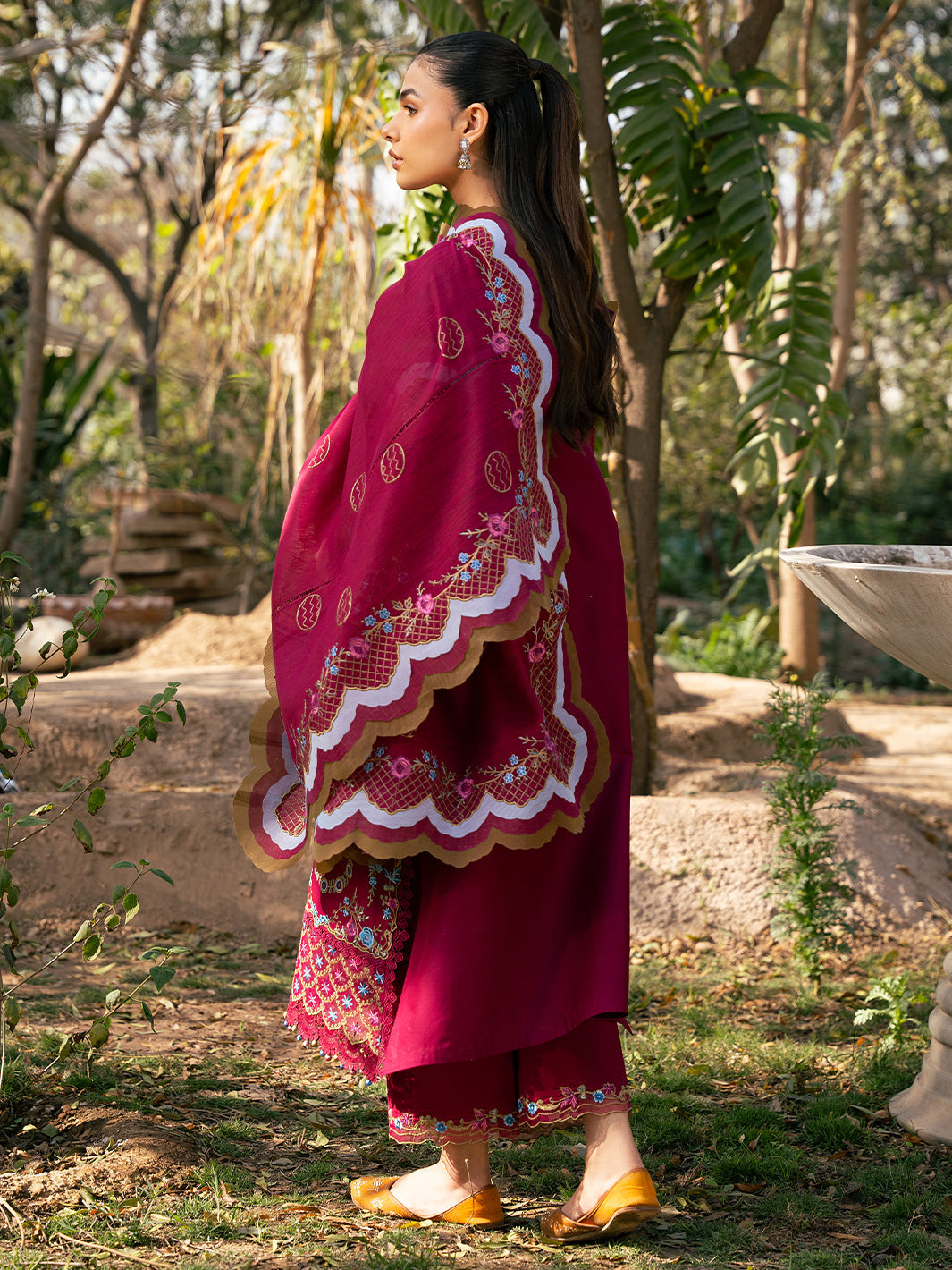 Bin Ilyas | Hazel Printed Lawn 25 | 2078 - A