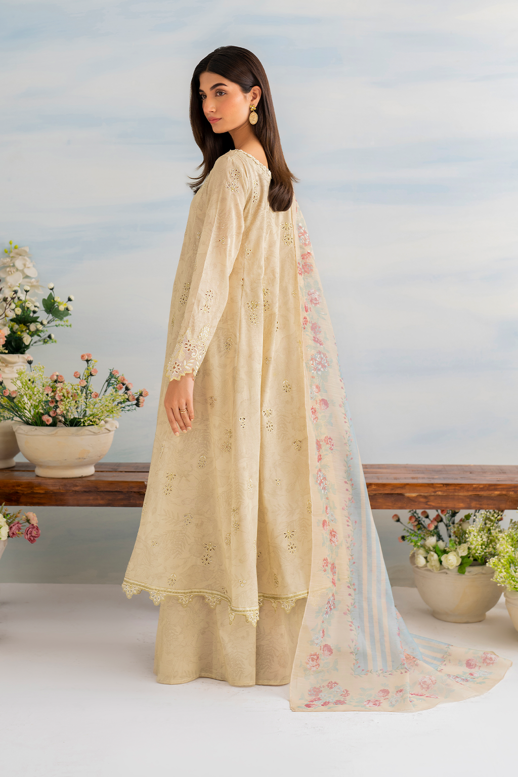 Iznik | Guzel lawn 24 | IGL-03