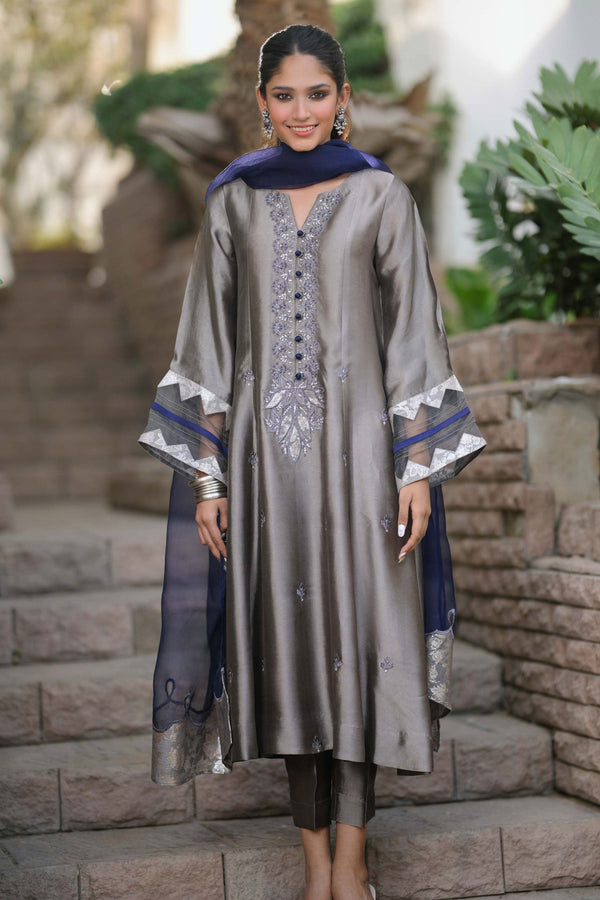 Hue Pret | Zard Collection | POLKI - Hoorain Designer Wear - Pakistani Ladies Branded Stitched Clothes in United Kingdom, United states, CA and Australia