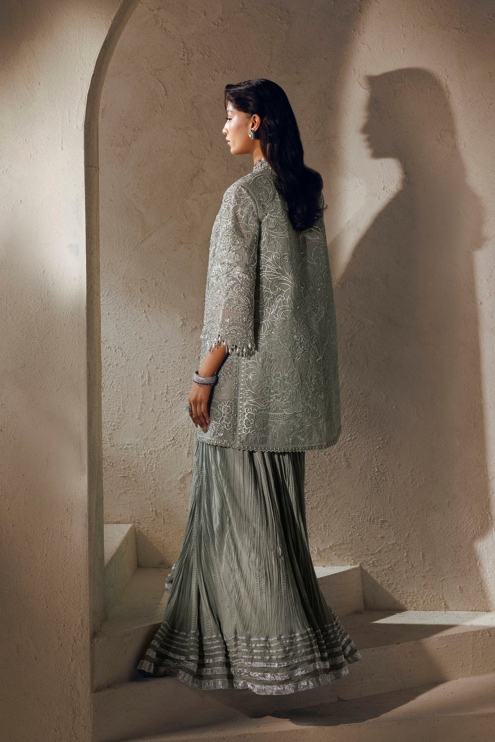Akbar Aslam | Modern Muse 26 | La Reina