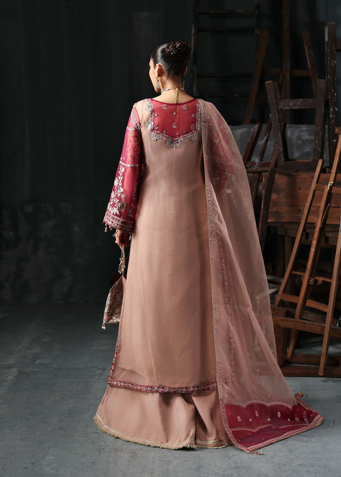 Sardinia | Tara Wedding Festive | ELARA