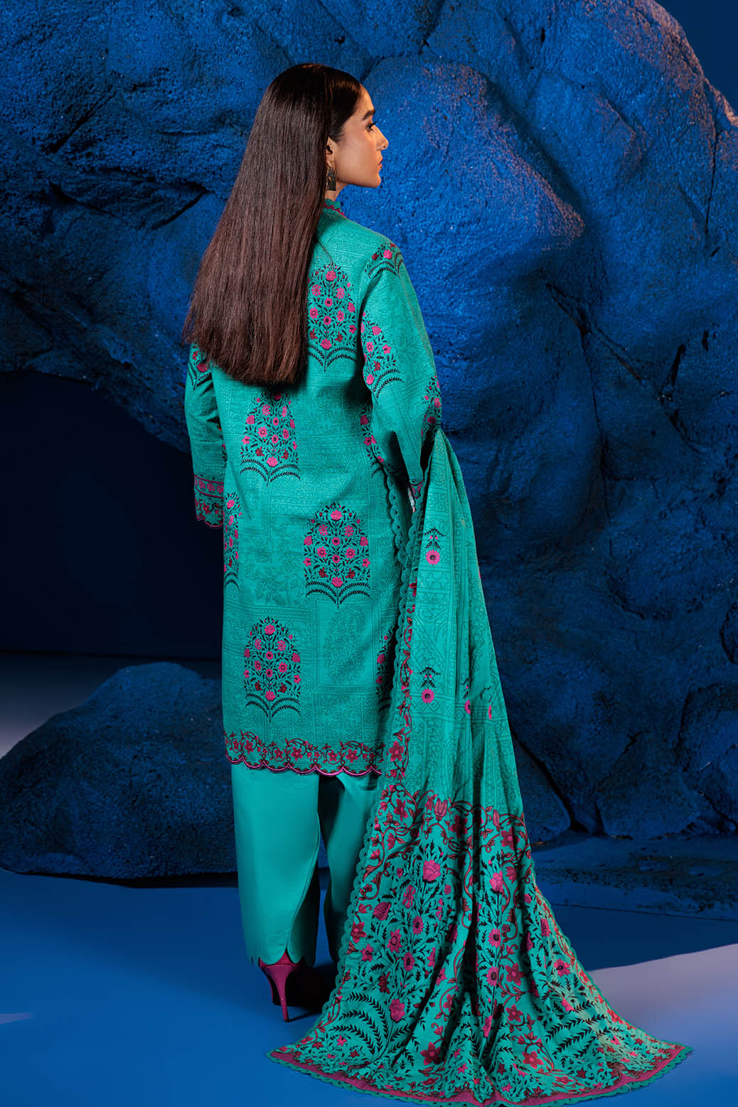 Bonanza Satrangi | Khaddar and Viscose | HAZY GREEN