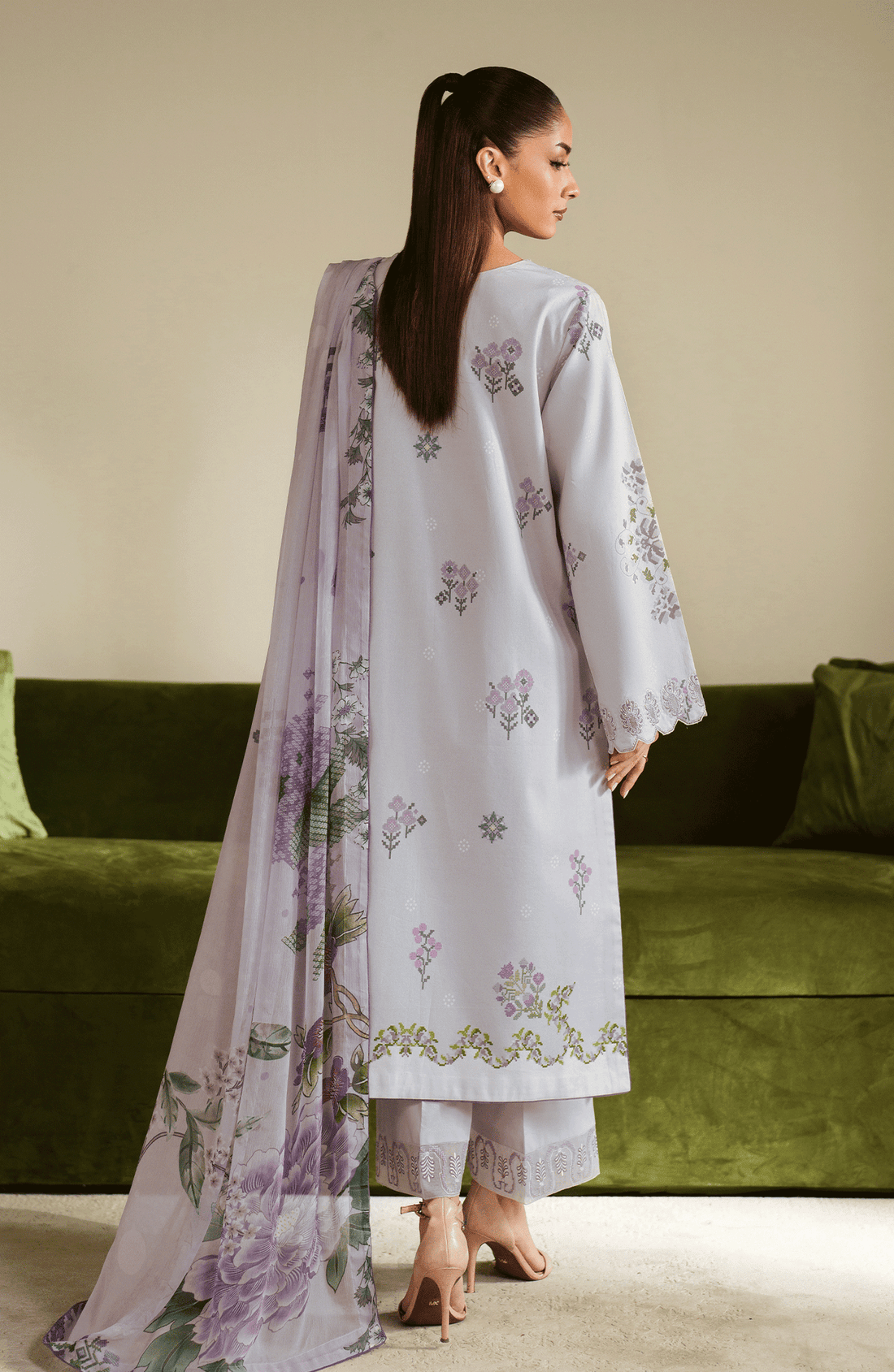 Seran | Ilara Cambric | LAVARA