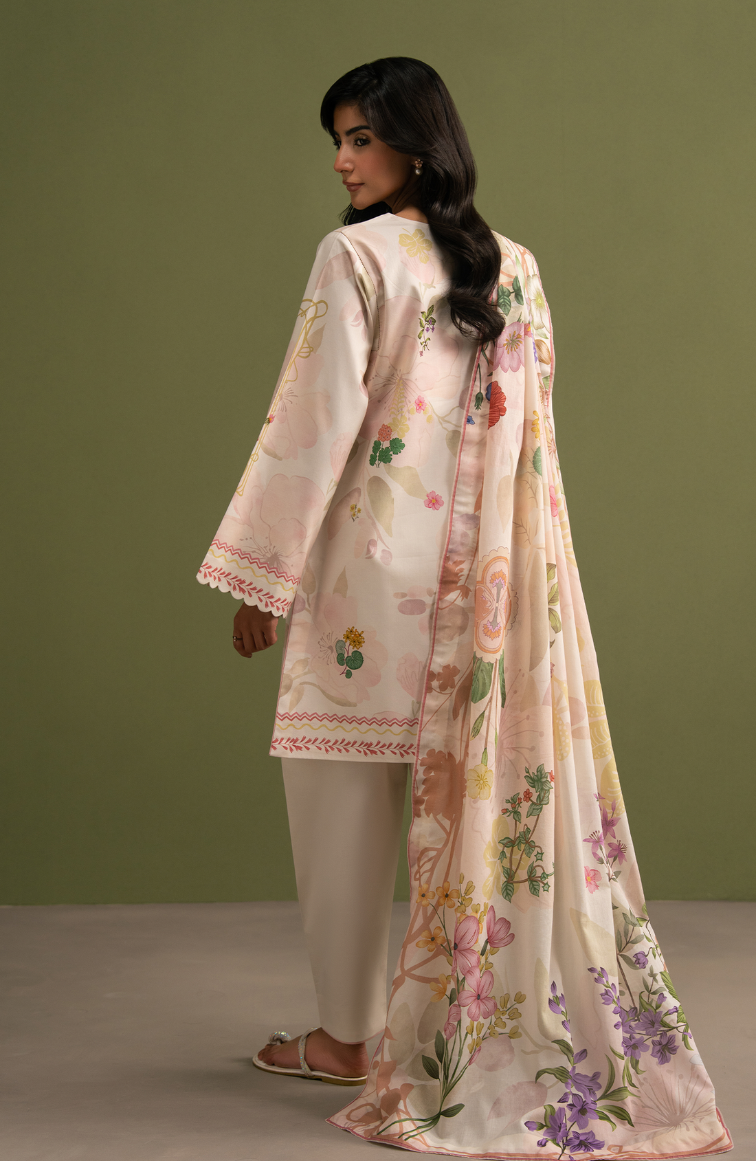 Seran | Essentials Casual | Rayn