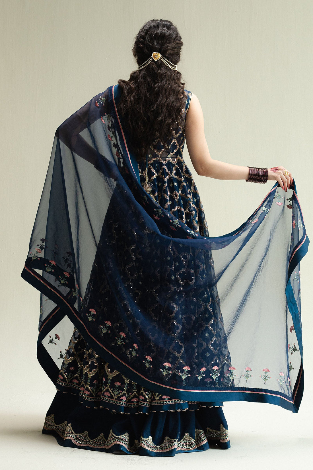 Formals - Pakistani Formal Dresses and Clothes - United Kingdom Tagged "Zara Shahjahan" Hoorain Designer Wear Formals - Pakistani Formal Dresses and Clothes - United Kingdom Tagged "Zara Shahjahan" Hoorain Designer Wear