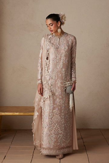 Suffuse | Freeshia Wedding Formals | Sarv