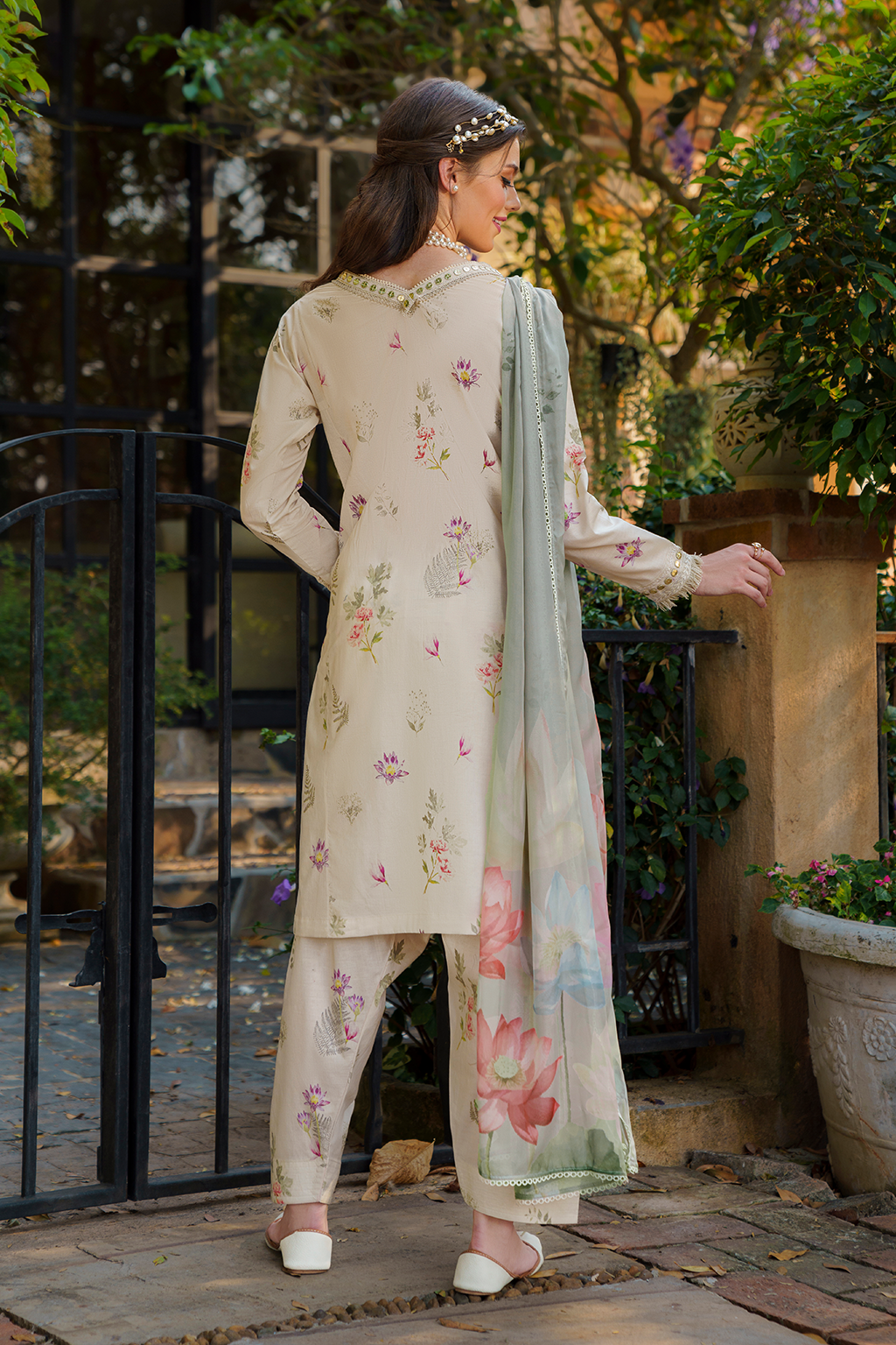 Iznik | Exclusive Lawn | UE-236 PRINTED LAWN - Pakistani Clothes for women, in United Kingdom and United States