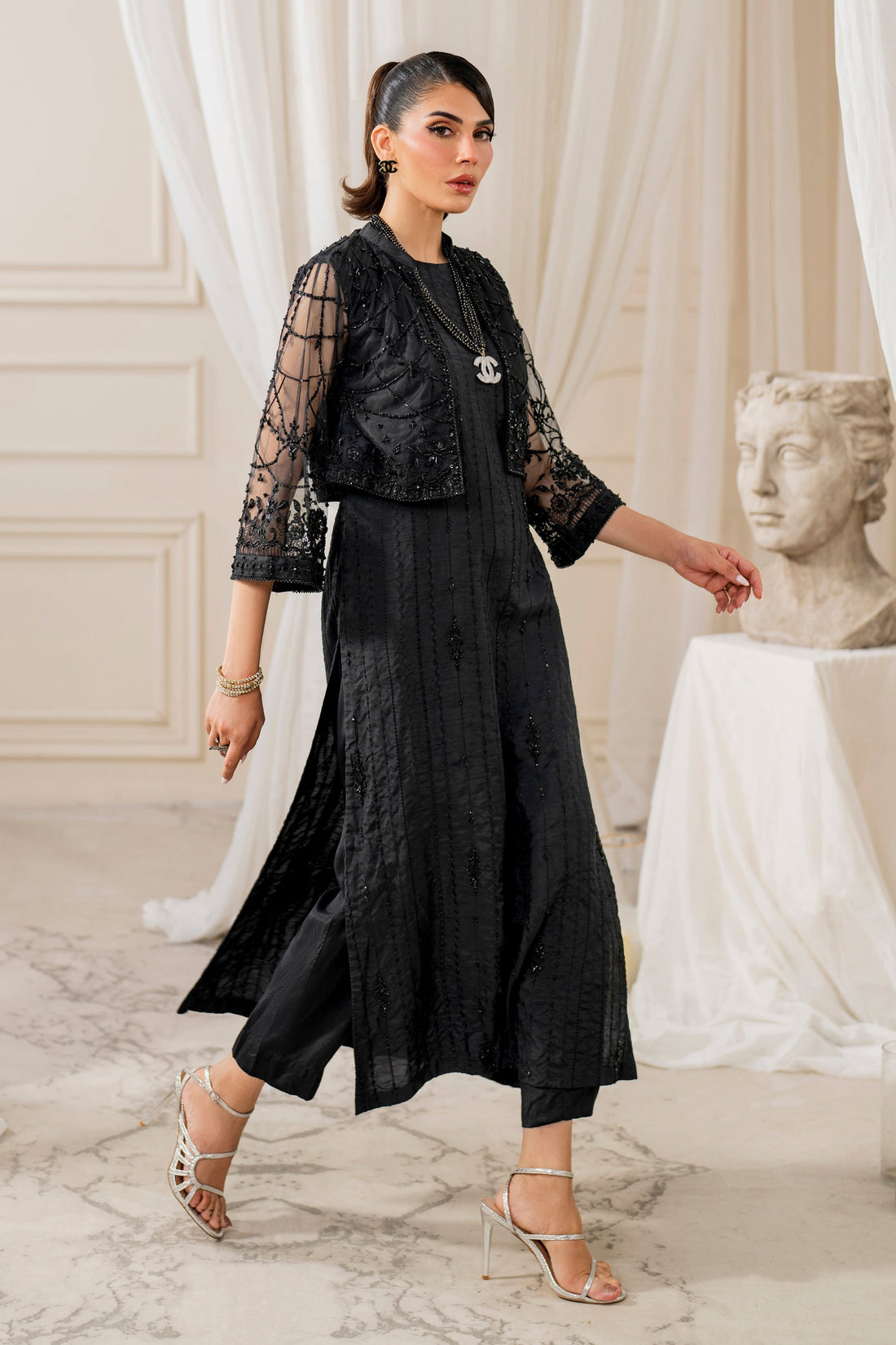 Naqshi | Lamour Evening Formals | SIARA