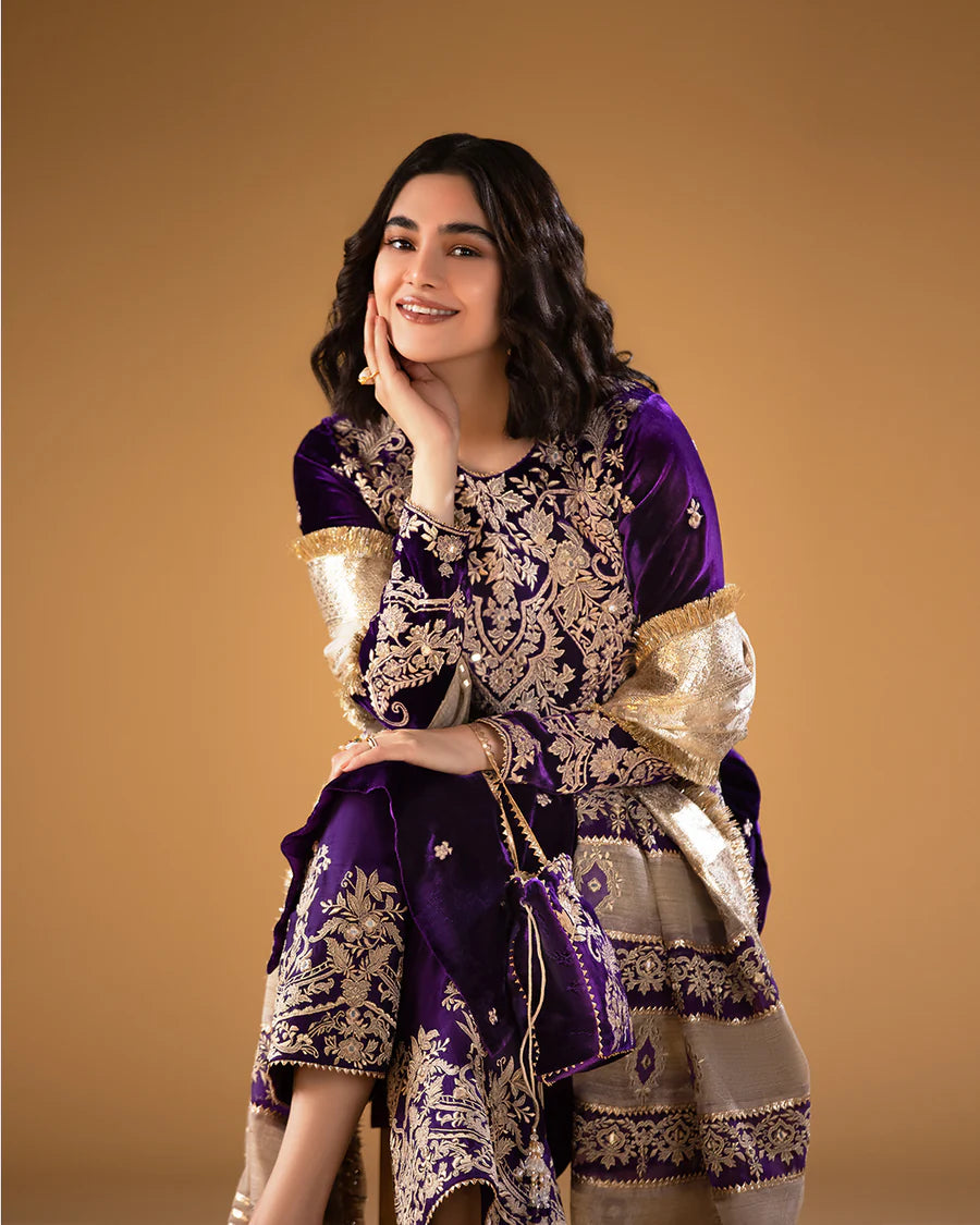Faiza Saqlain | Luxury Formals | Madno