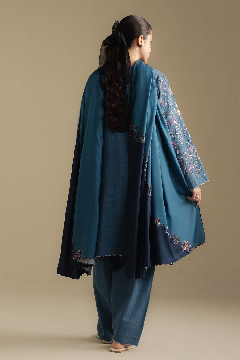 Zara Shahjahan | Coco Winter 25 | Mist-2B