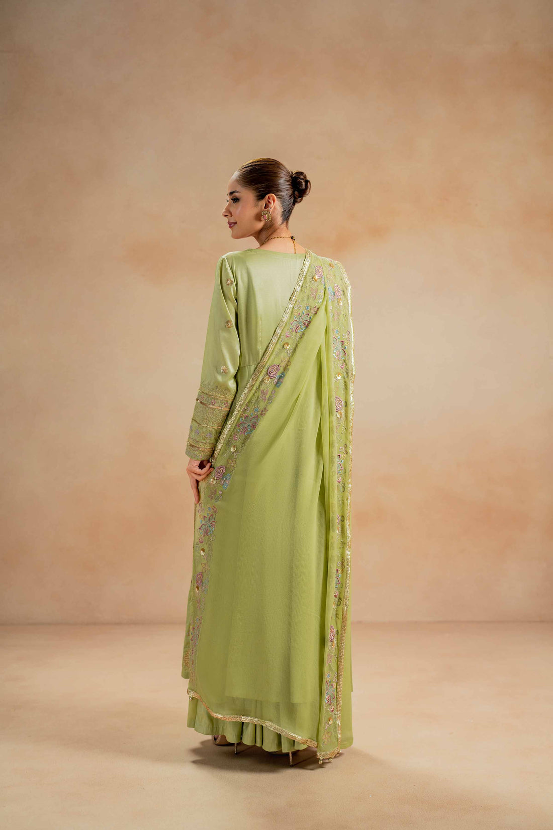 Nishat Linen | Luxury Winter 24 | 42308024