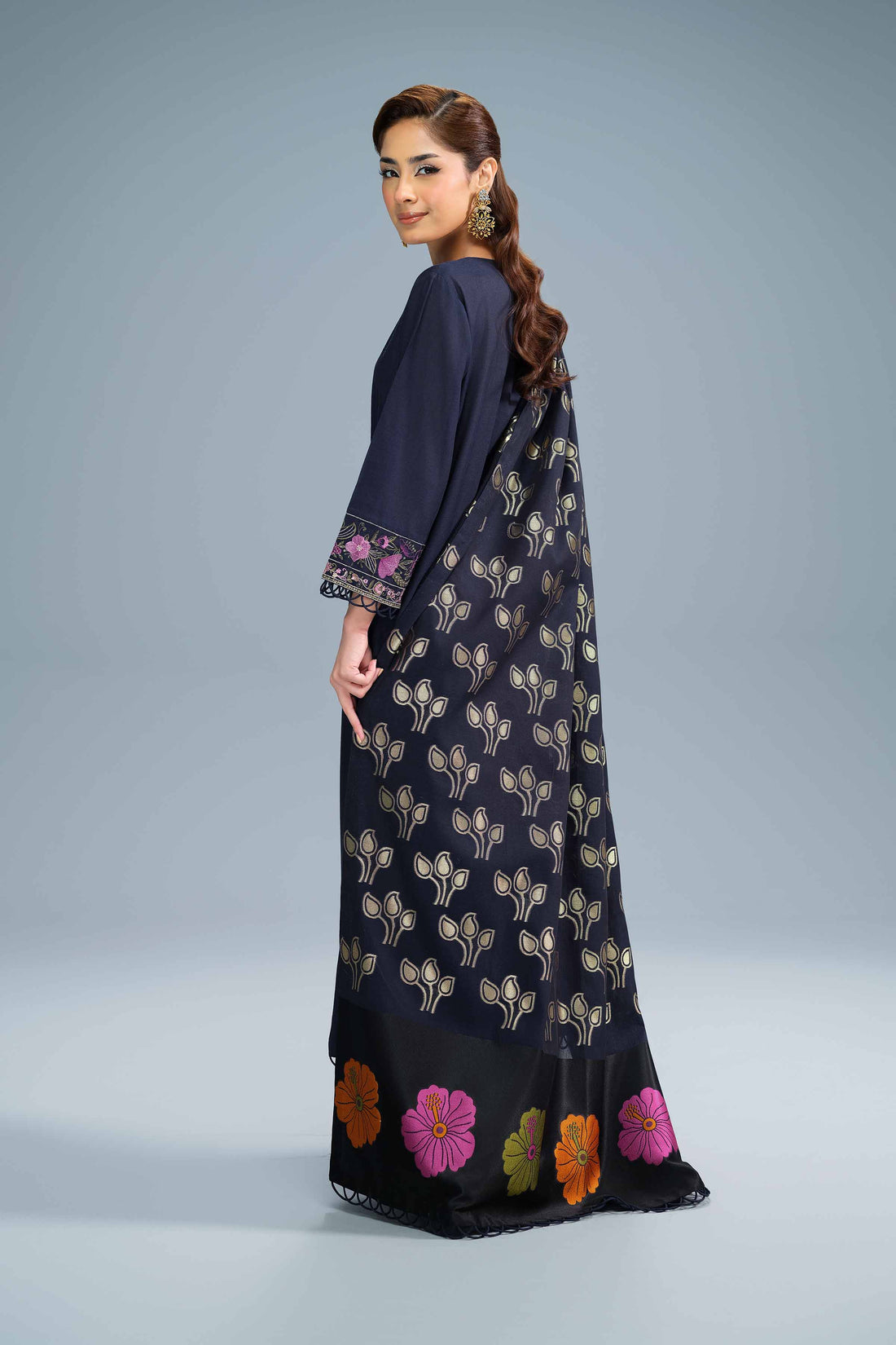 Nishat Linen | Naqsh Winter 2024 | Suit - 42308039