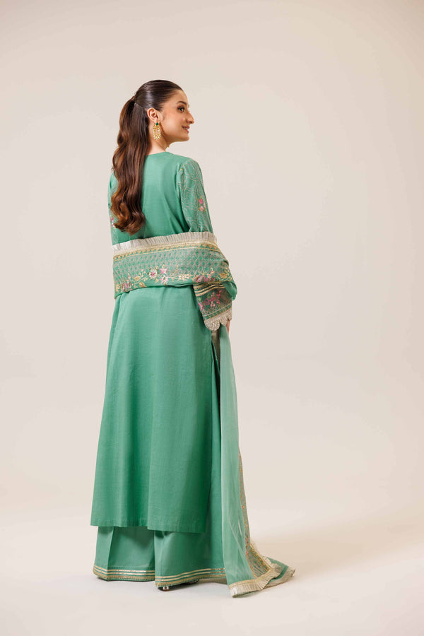 Nishat | Luxury Dresses | 42401821