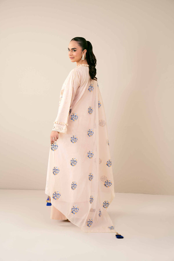 Nishat | Luxury Dresses | 42401825