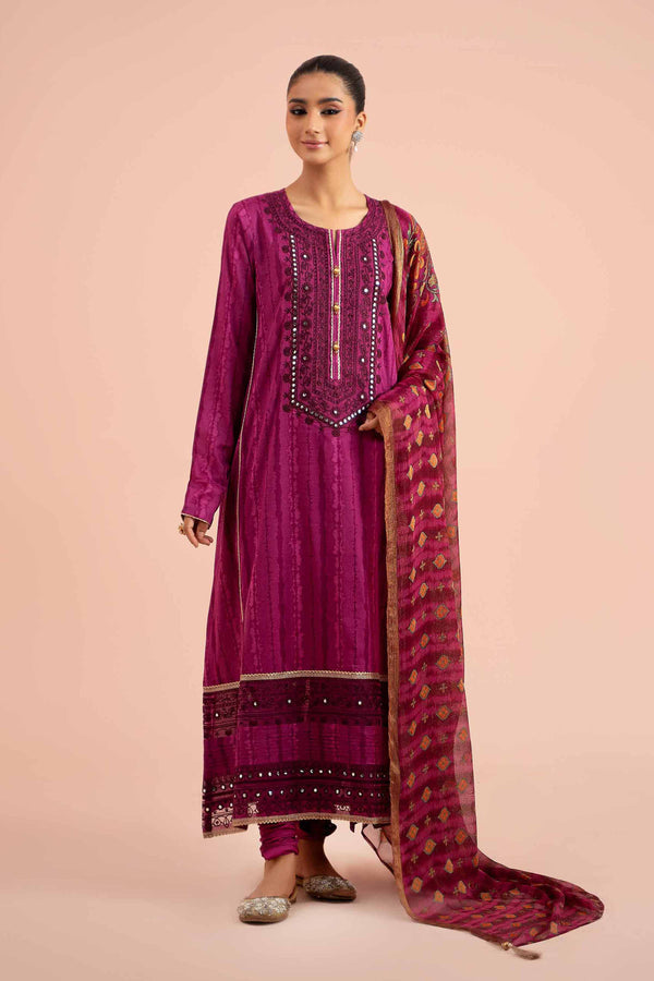 Nishat | Luxury Dresses | 42402025