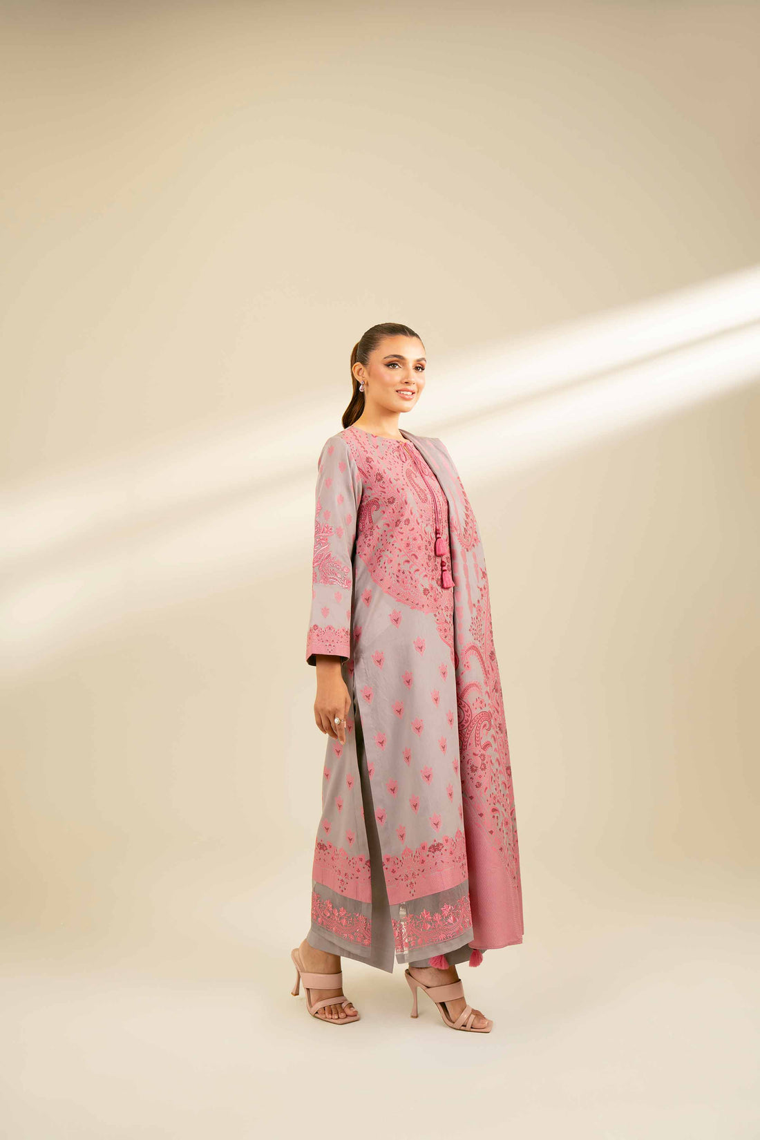 Jacquard Embroidered Suit - 42402158