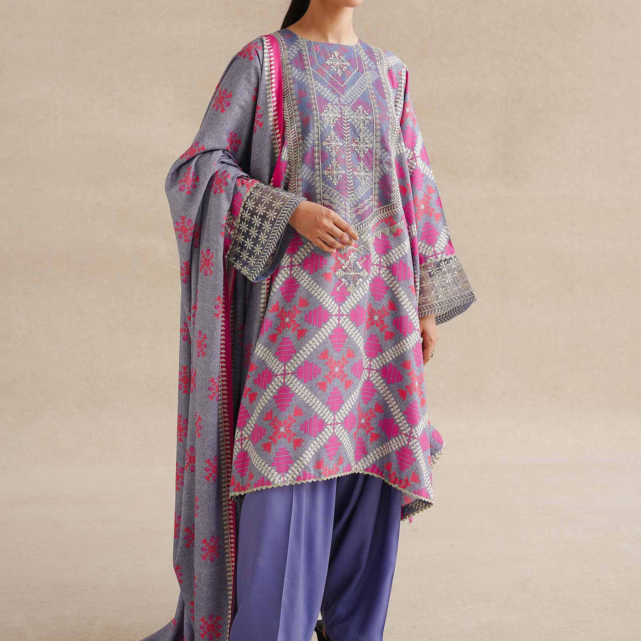 Nishat Linen | Naqsh Winter 2024 | Suit - 42404100