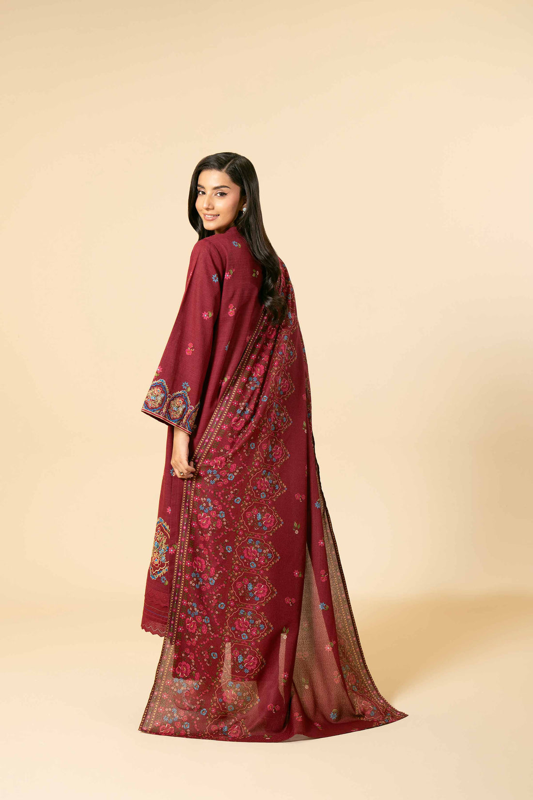 Nishat Linen | Naqsh Winter 2024 | Suit - 42404118