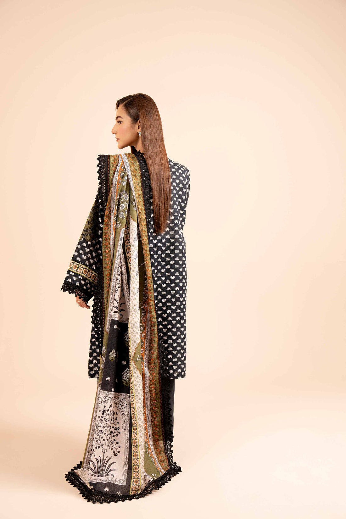 Nishat Linen | Naqsh Winter 2024 | Suit - 42404126