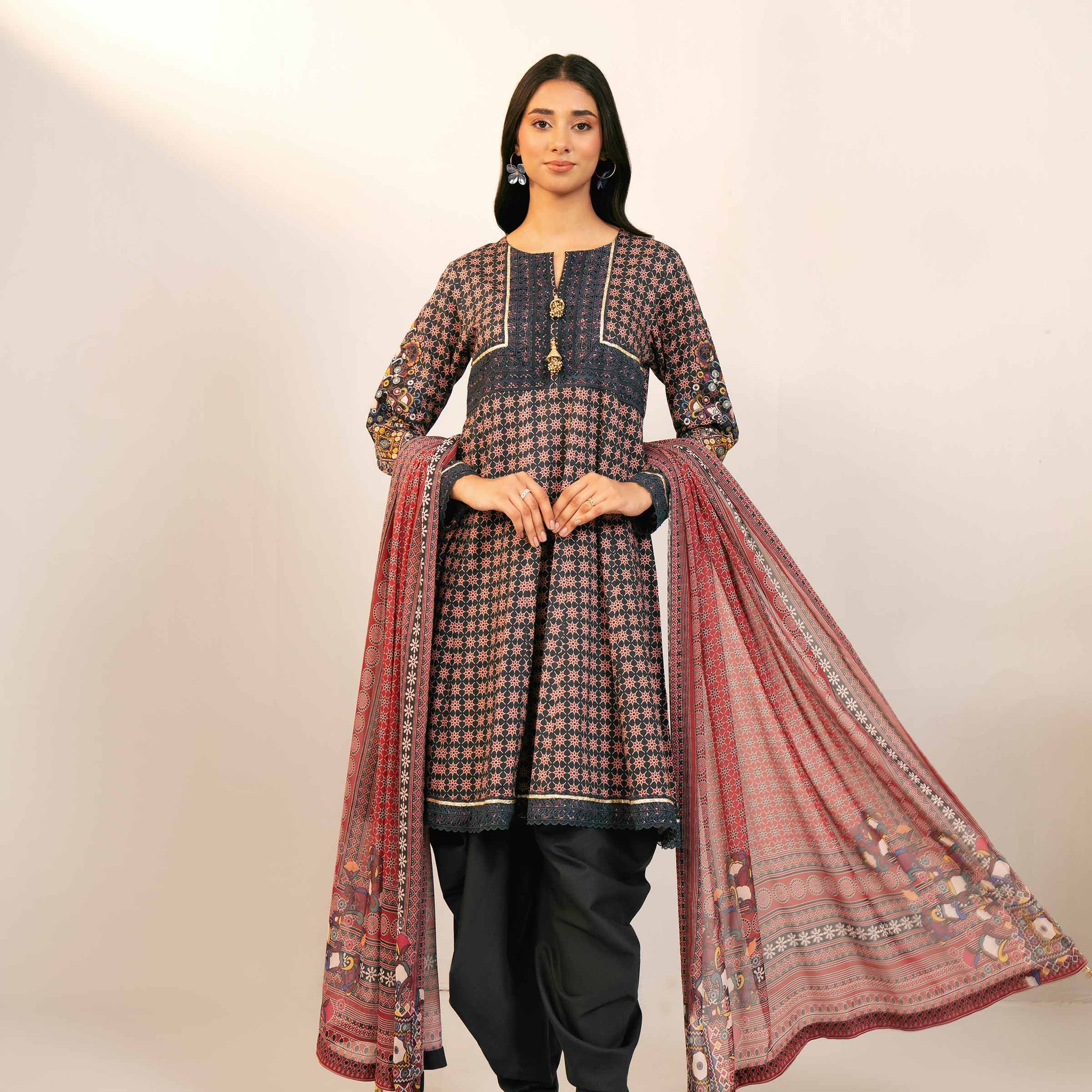 Nishat Linen | Naqsh Winter 2024 | Suit - 42404145