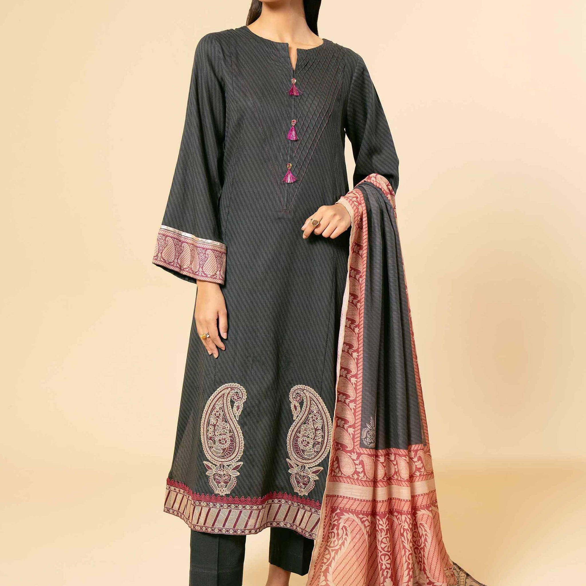 Nishat Linen | Naqsh Winter 2024 | Suit - 42404160