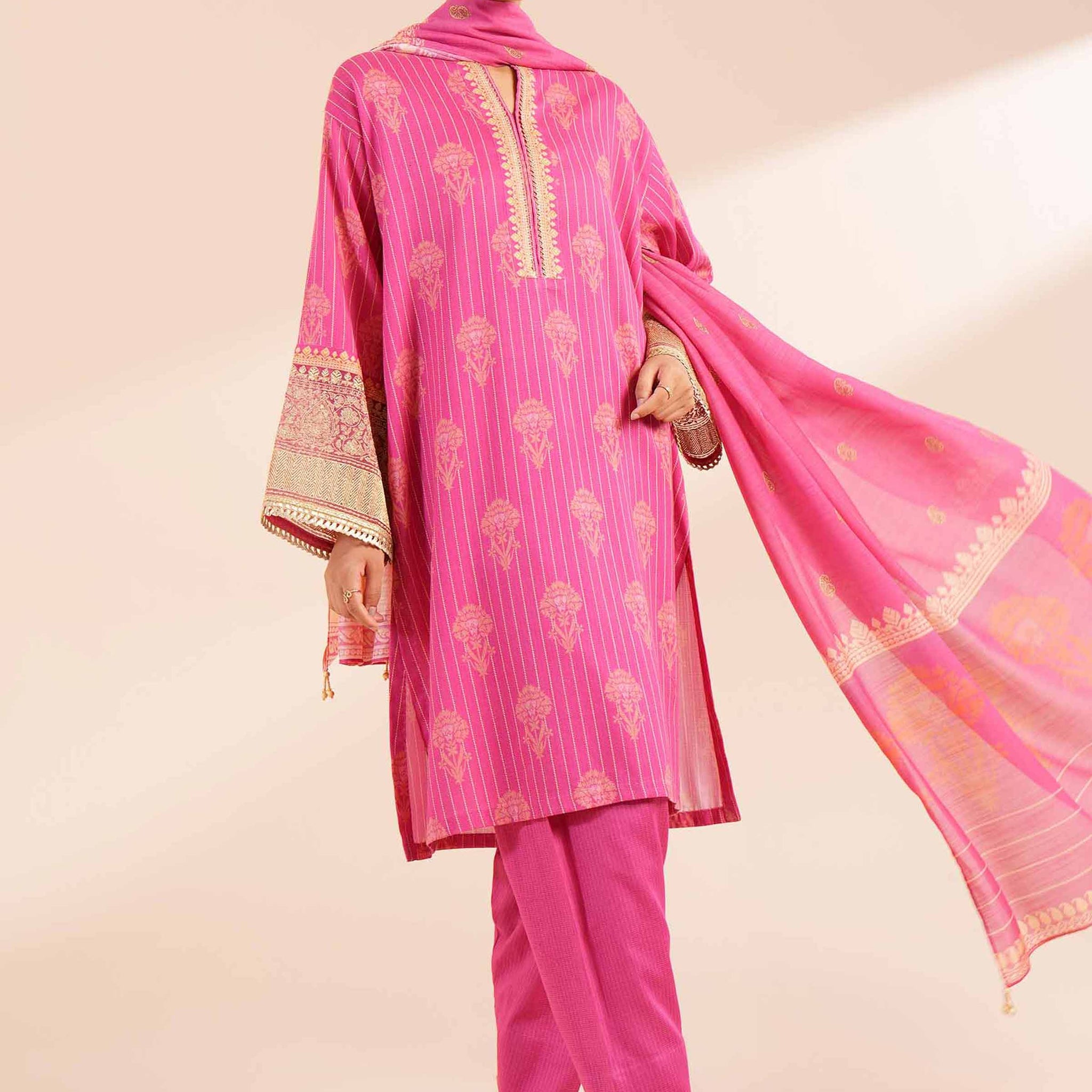 Nishat Linen | Naqsh Winter 2024 | Suit - 42404161