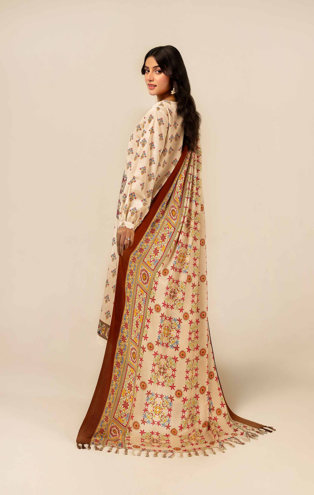 Nishat Linen | Naqsh Winter 2024 | Suit - 42404177