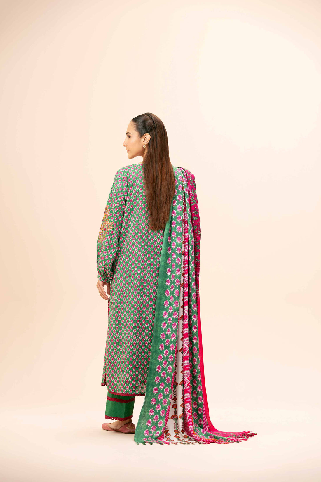 Nishat Linen | Naqsh Winter 2024 | Suit - 42404185