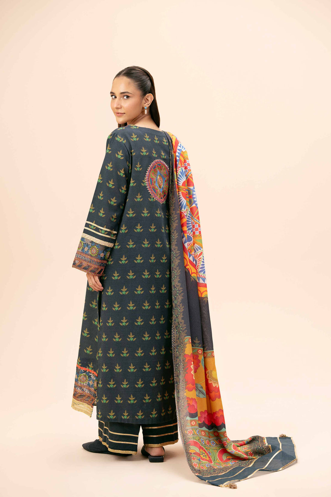 Nishat Linen | Naqsh Winter 2024 | Suit - 42404203