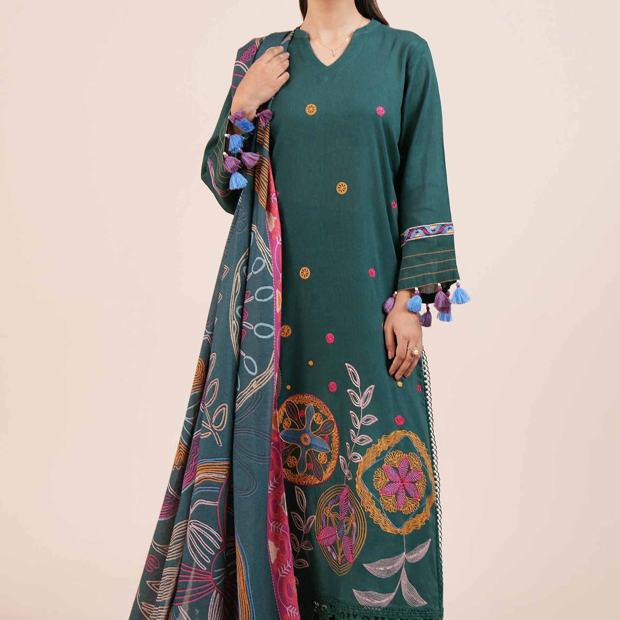 Nishat Linen | Naqsh Winter 2024 | Suit - 42404236