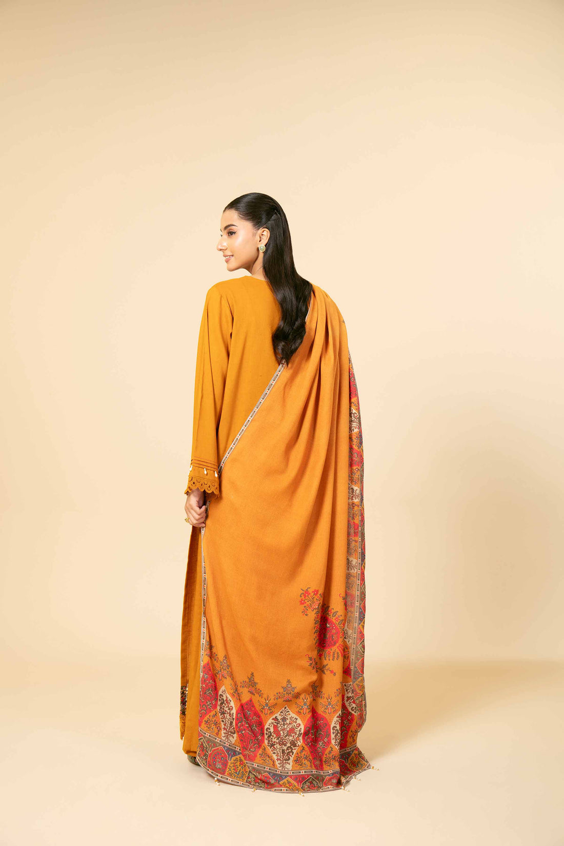 Nishat Linen | Naqsh Winter 2024 | Suit - 42404243